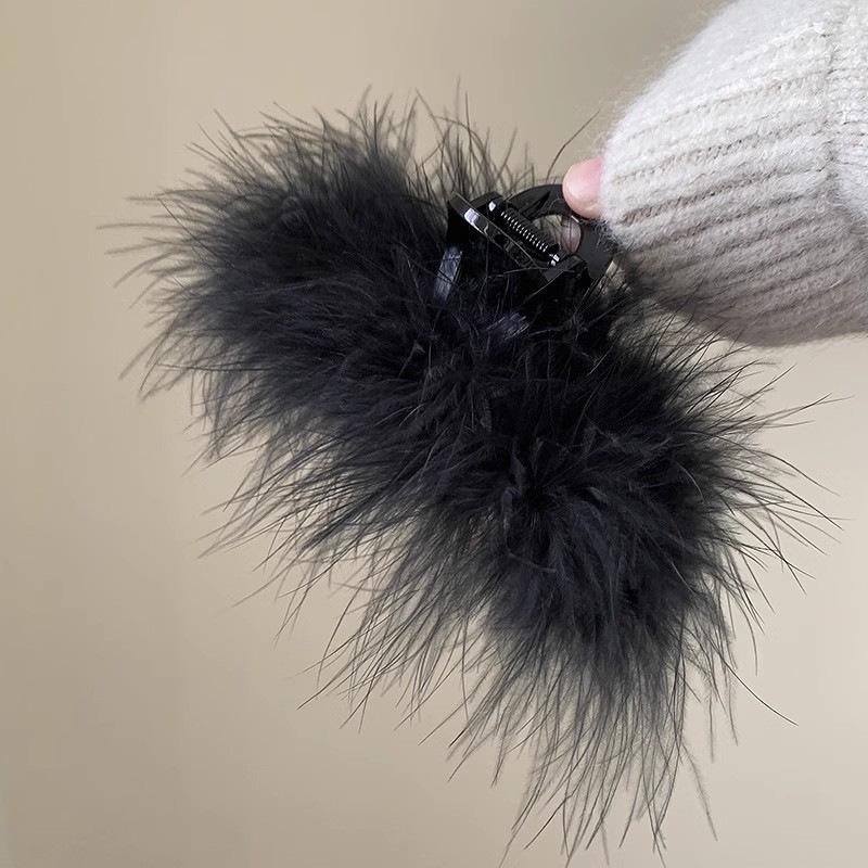 

Feather grab clip Female ostrich hairpin Back of head Hair accessories clip 2025 New Mao Mao hairpin Shark clip