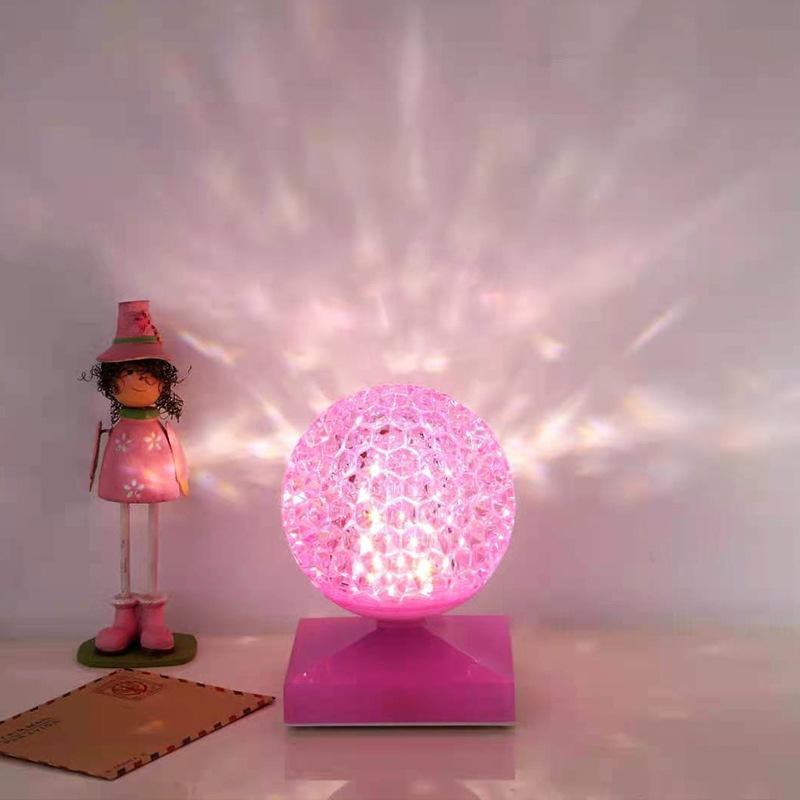 

Креативный настольный светильник Crystal Ball, атмосфера, зарядка, ночник, гостиная, спальня, украшение на прикроватной тумбочке, светодиодная настольная лампа USB Charge розовый