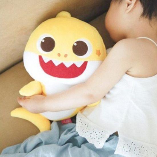 Pinkfong Baby Shark Kuscheltier Weicher Kuschelfreund für Babys