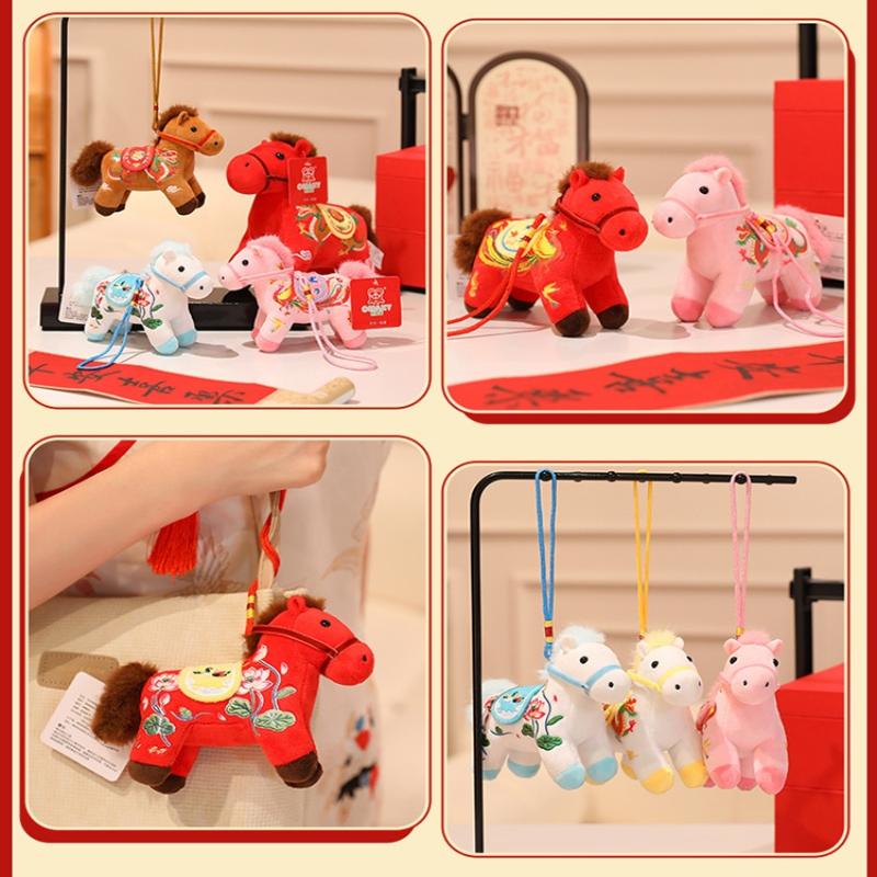 1Pcs Kawaii Lifelike Animal Simulation Stuffed Zodiac Horse Doll Bag Pendant Decoration 12Cm Cute Mini Horse Keychian Plush Toy