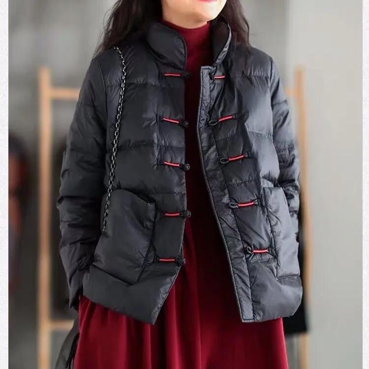 Damen Herbst und Winter Chinesische Disk Schnalle Leichte Daunenjacke Lose Stehkragen Kurze Kleidung