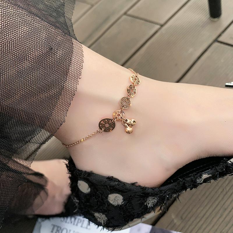 Tide Double-Layer Heart Anklet: 18K Gold-Plated Titanium Steel, Non-fading Fashion Light Luxury for Women