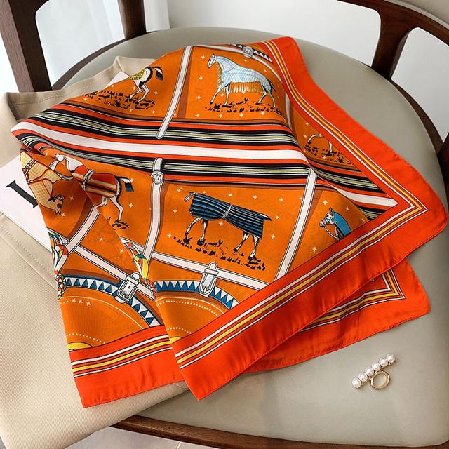 Nový 70*70cm Hodvábny Saténový Šatka na Vlasy Dámska Vreckovka S Potlačou Štvorcová Čelenka Bandana Malý Nákrčník Hidžáb Dáma Dievča