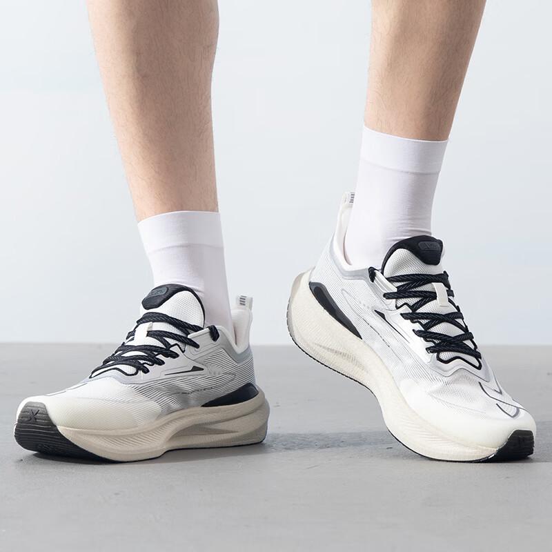 XTEP Men s Running Shoes 876219110043 US 7.5