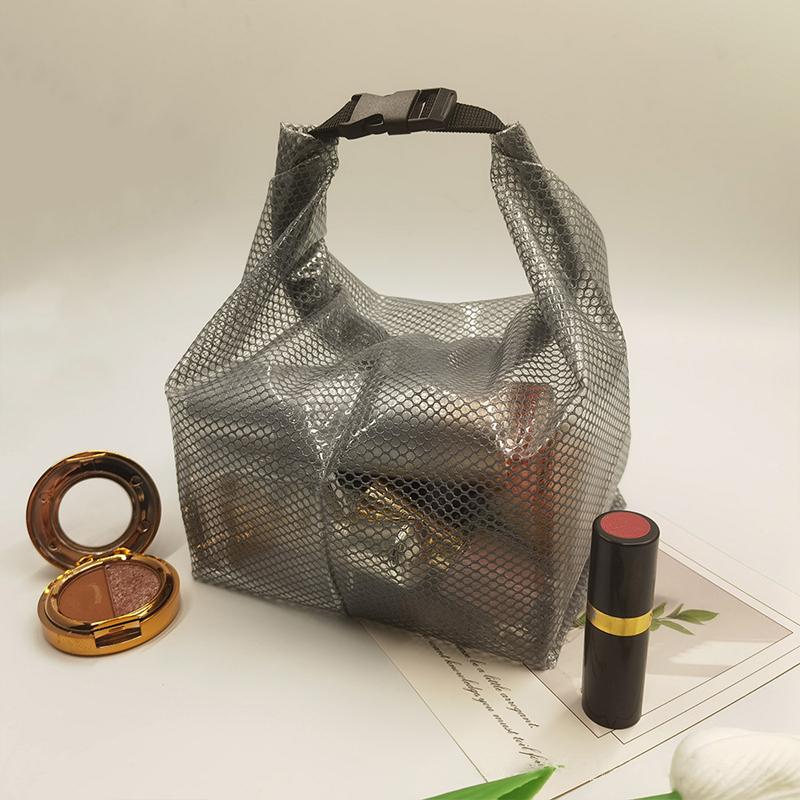 New Water-proof Cosmetics Bag Fashion Travel Large Capacity Toiletries Pouch Portable Swimsuit /make Up Storage Bag