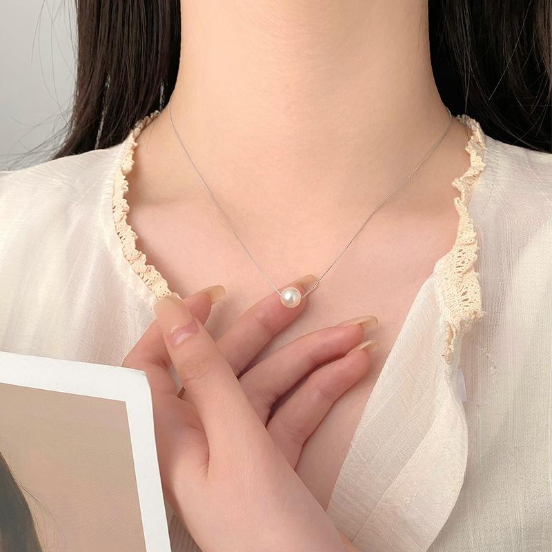 Necklace Women's Single Mother Shell Pearl Pendant Accessories Sweet Short Korean Collar Chain