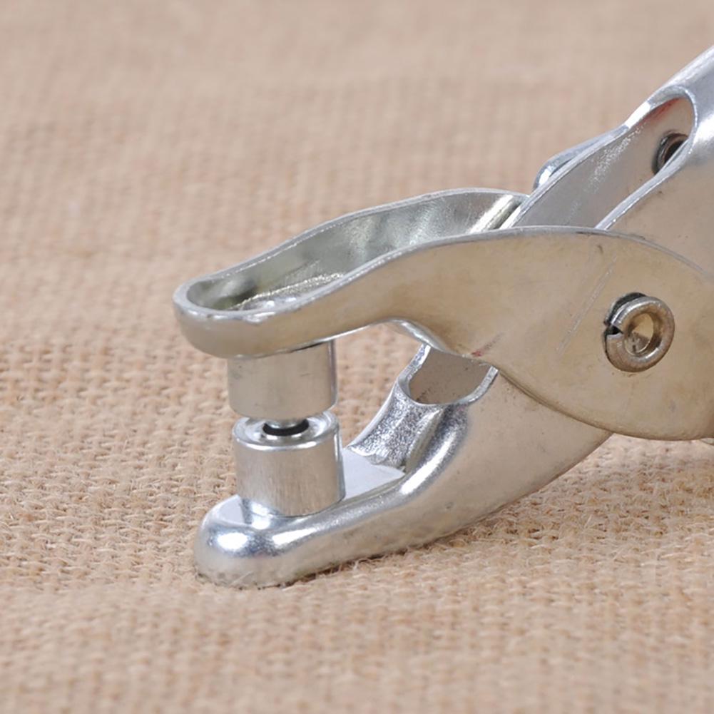 1 stanstång 100 nitar Öglar Verktyg Genomföringar för skor Väskor Läderbälte