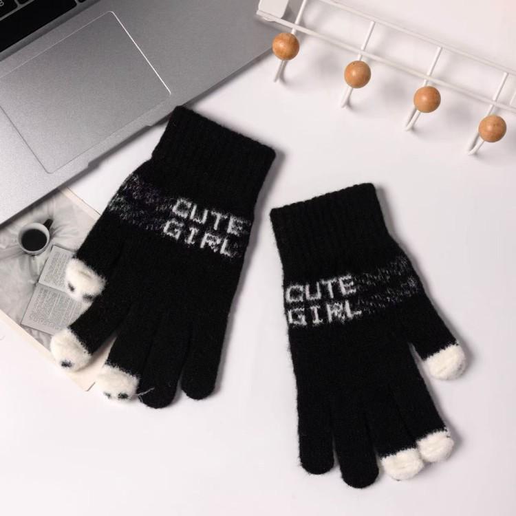 Winter Touchscreen Anti-pilling Bean Fish Gloves - Cute & Warm for Students
