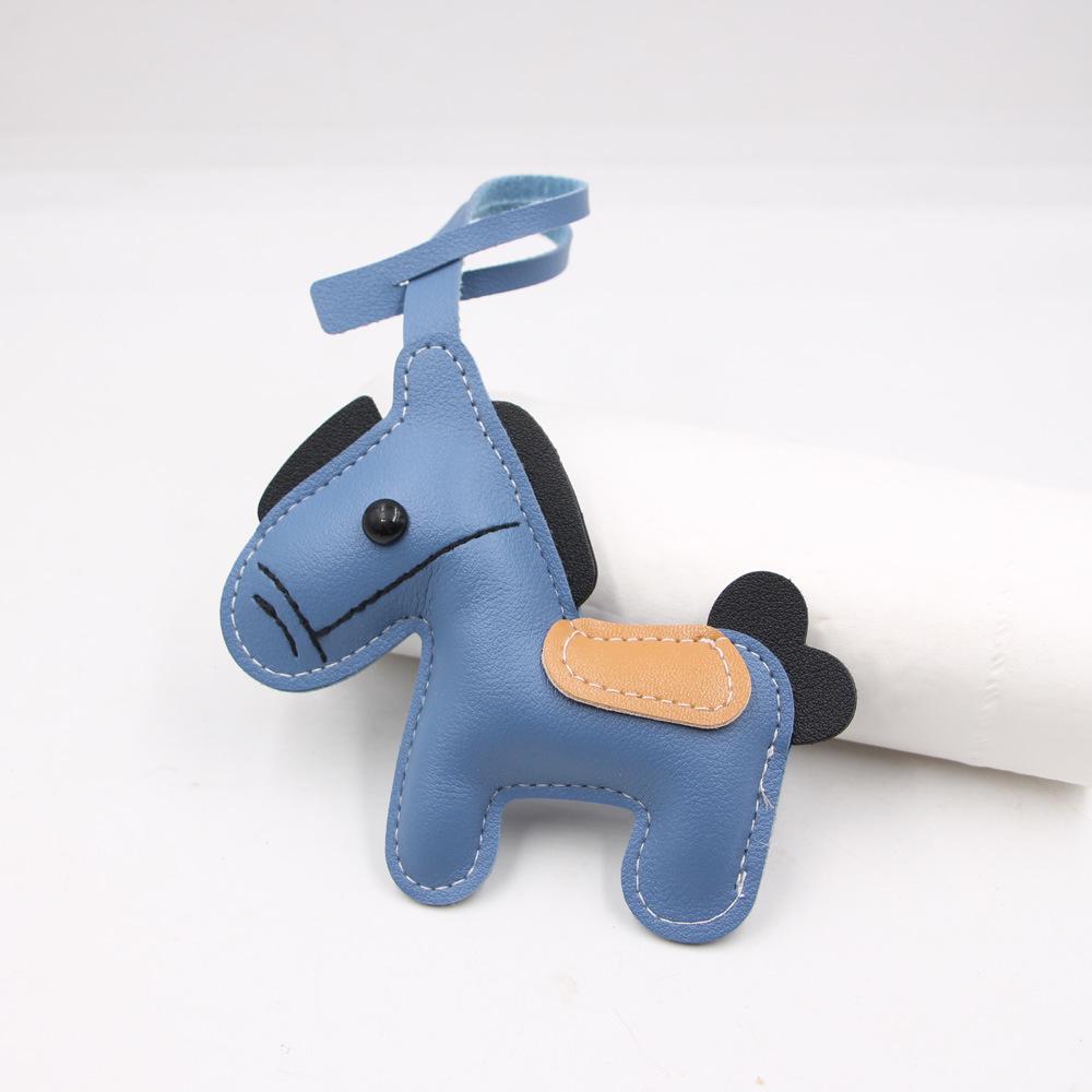 

Модный ланьярд и подвеска для сумки в год Лошади: Аксессуары для мгновенного богатства и успеха Lanyard Little Horse