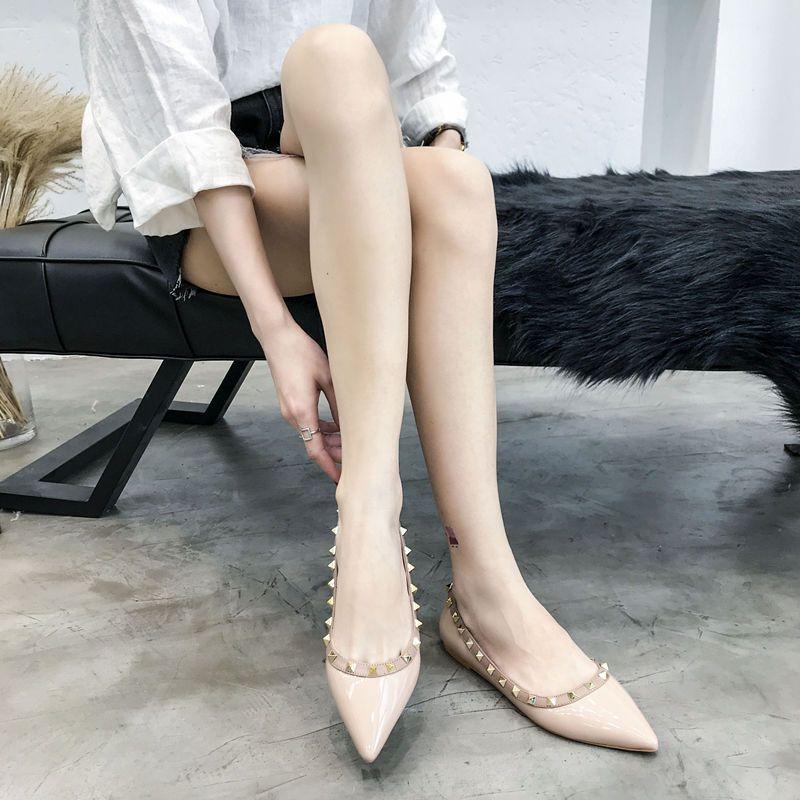 Single Shoes Women's New Shallow Rivets Doudou Shoes Women's Pointed Flat Shoes Ballet Ladyshoes Boat Shoes