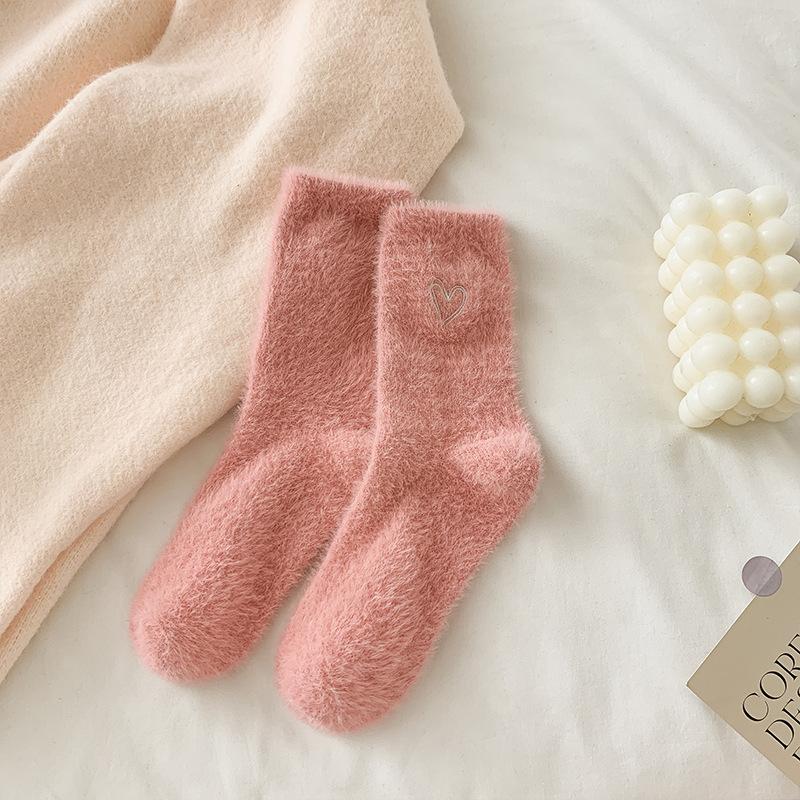 Women's Socks Mid-tube Socks Autumn and Winter Thickened Mink Velvet Embroidered Love Sleeping Floor Socks Winter Warm Socks