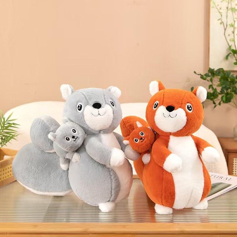 Grå Søt Tegneserie Oransje Mor og Barn Ekorr Plysjleke For Barn Gave