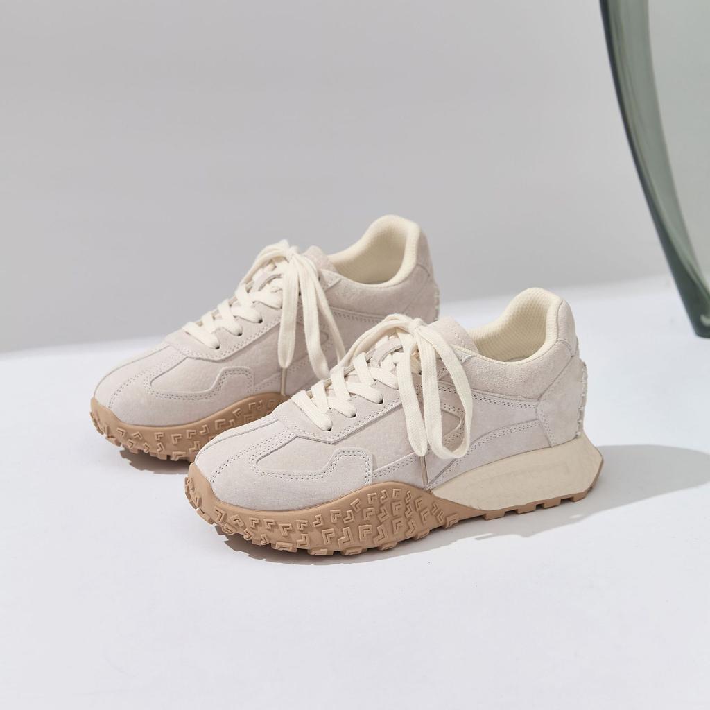 Inner height increase German training shoes women's 2025 thick-soled invisible 7CM Forrest Gump shoes small versatile casual sports shoes