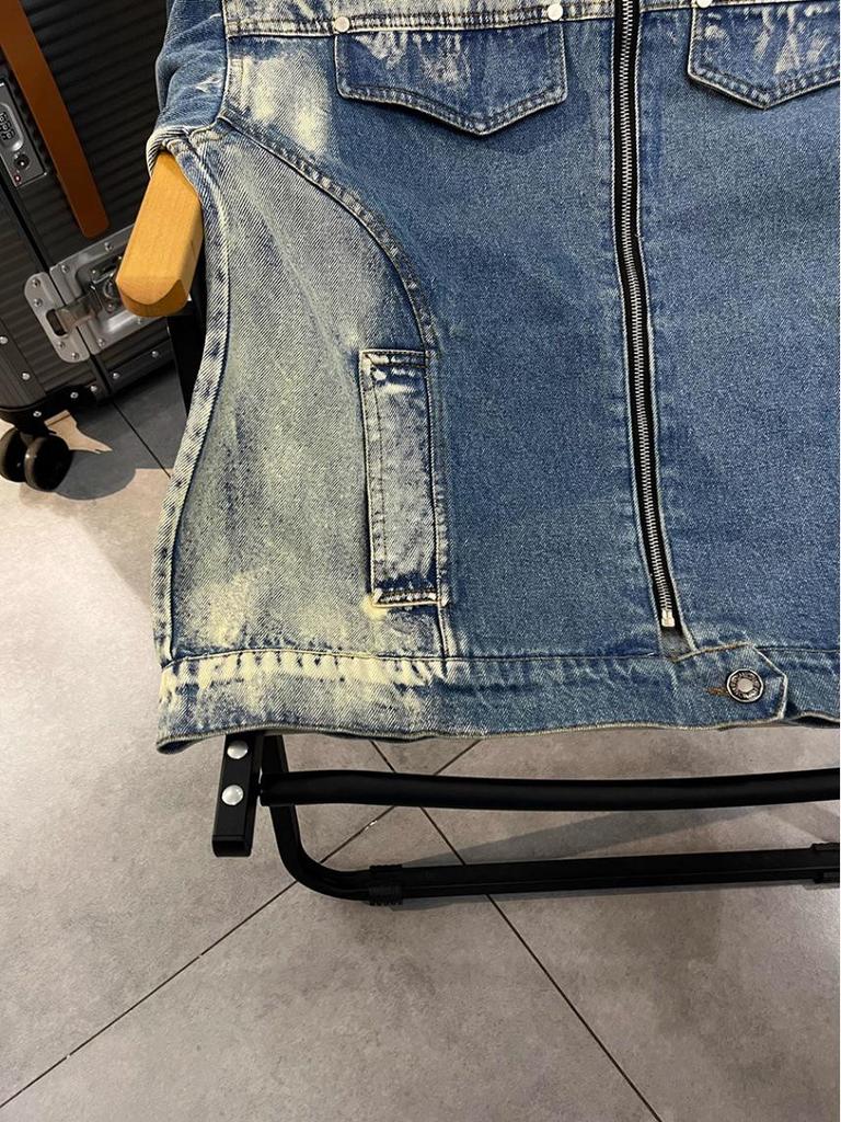 Women's American Retro Distressed Denim Jacket - Spring/Autumn 2025 Style, Loose Fit, Trendy & Niche Design
