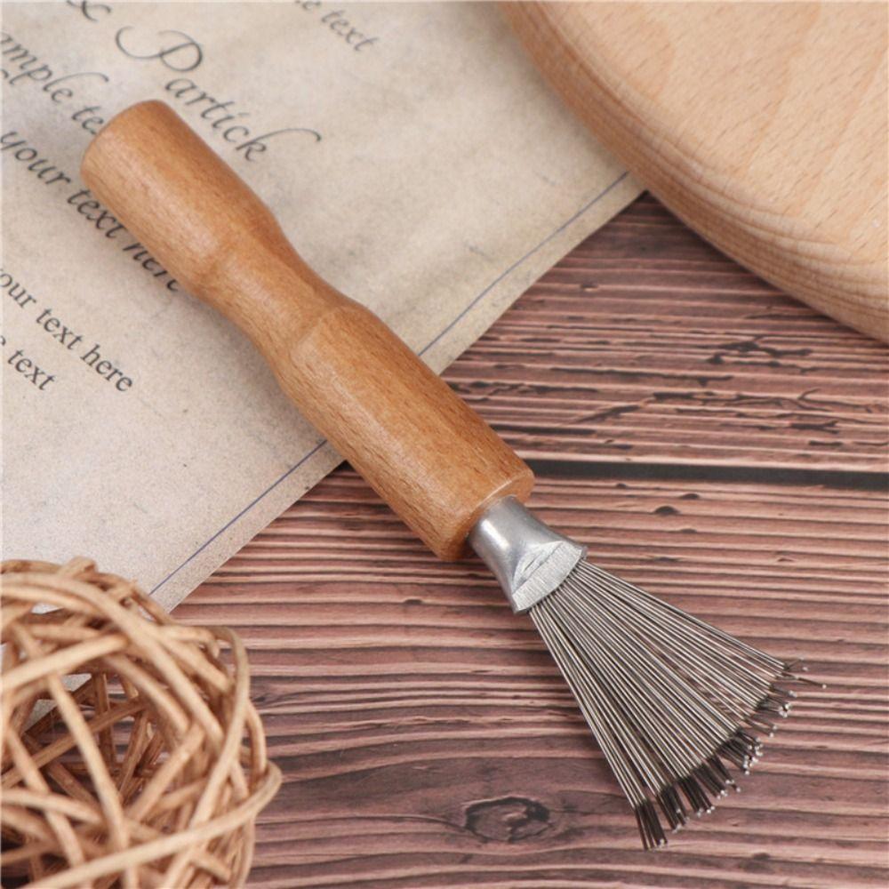 Wooden Handle Salon Rake Portable Hair Brush Cleaner Dirt Remover   Home