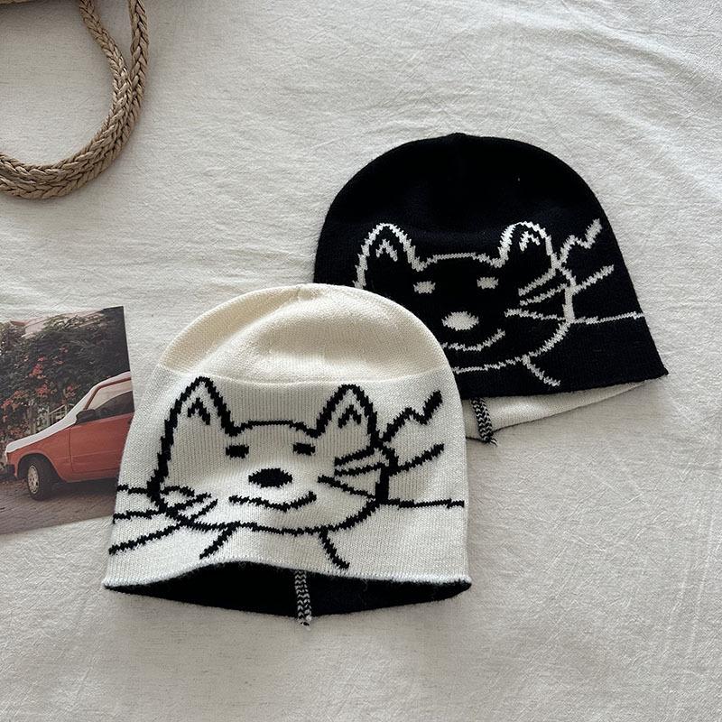 Korean ins blogger cute kitten jacquard knitted hat women's autumn and winter ear protection warm wool hat cold hat