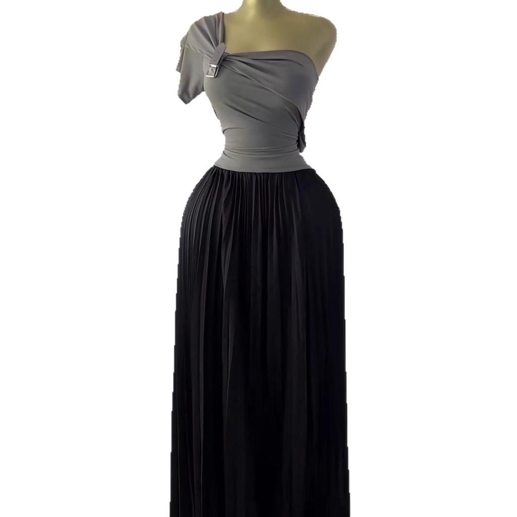 2025 Autumn Women's Asymmetrical Neckline Two-Piece Set with Pleated Waist and Strapless Short Sleeves