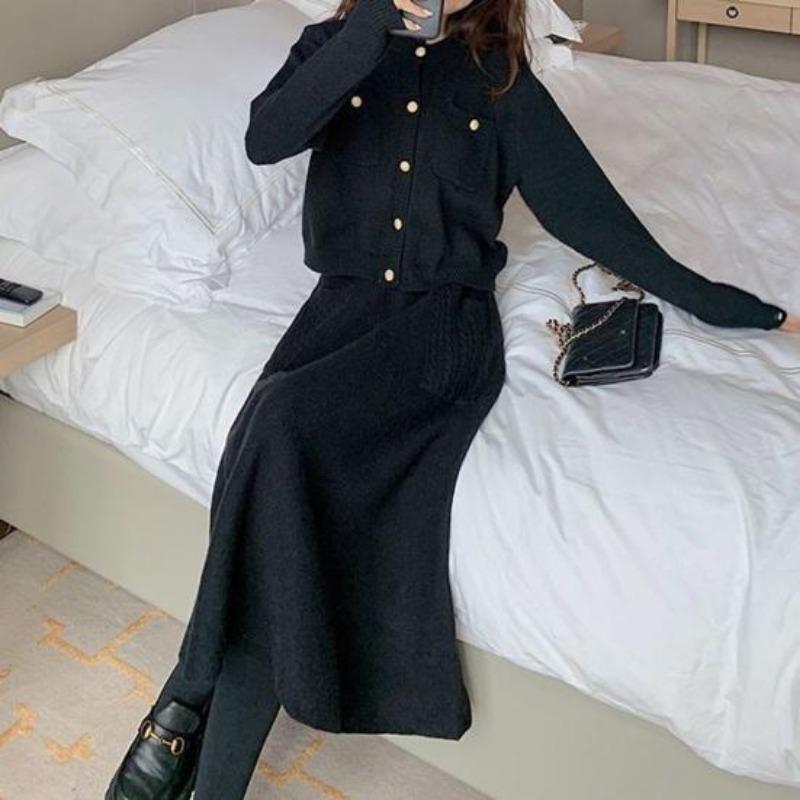 Women Fall Winter Medium Length Elastic High Waist Knitted Skirt Thick Soft Warm Solid Color Loose Big Swing Pocket A-line Skirts