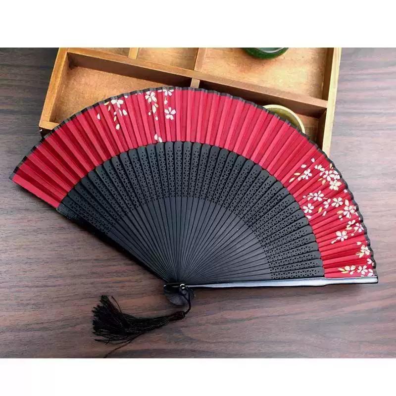 Handmade Retro Bamboo Folding Fan for Men, Fan, Mysterious Black Hollow Bamboo Fan, Simple Everyday Bamboo Fan