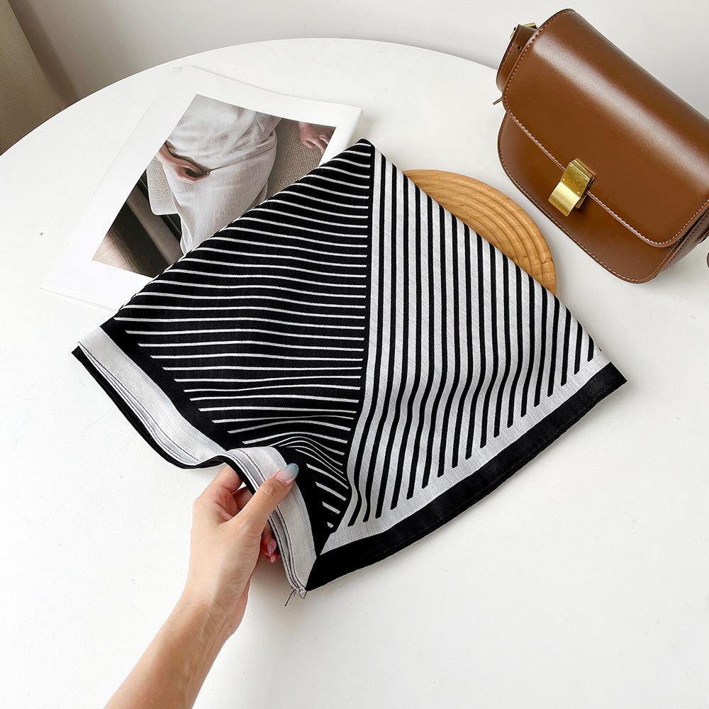 Retro Cotton And Linen Herringbone Pattern Small Square Scarf Silk Scarf Versatile Square Scarf Belt Silk Scarf Clothing With Neck Scarf