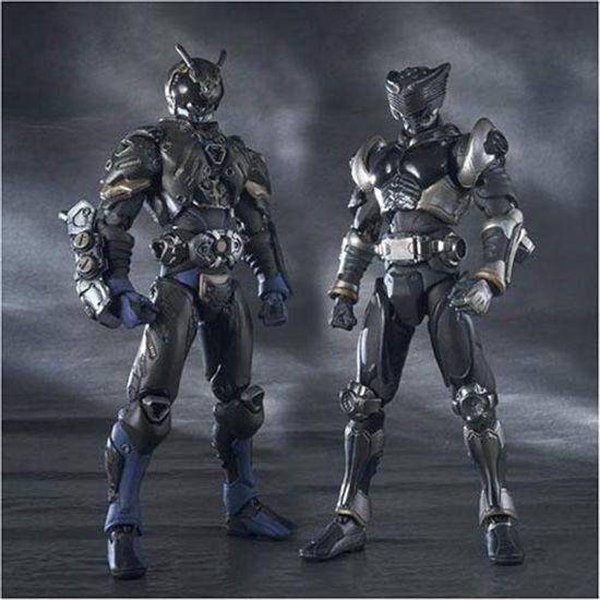 

TAMASHII NATIONS S.I.C. Vol. 25 Alternative & Kamen Rider Ryuga