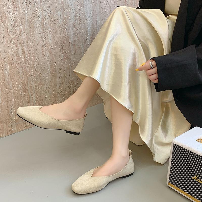 Retro Simple Suede Thick Heel Single Shoes Women's 2025 New Shallow Mouth Soft Sole Work Shoes Korean Version One-pedal Women's Shoes