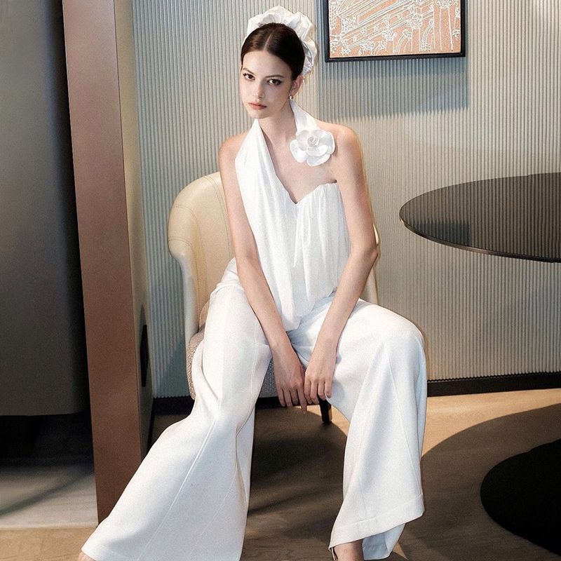 

Дизайн во французском стиле, объемные цветы, свободный топ-халтер, женский летний элегантный V-образный вырез, сборки, сексуальный большой топ с открытой спиной White pants (In Stock) S