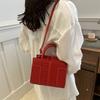 Retro Handbag Fashionable, Casual and Beautiful 2025 Autumn New Simple Foreign Style One Shoulder Crossbody Small Square Bag
