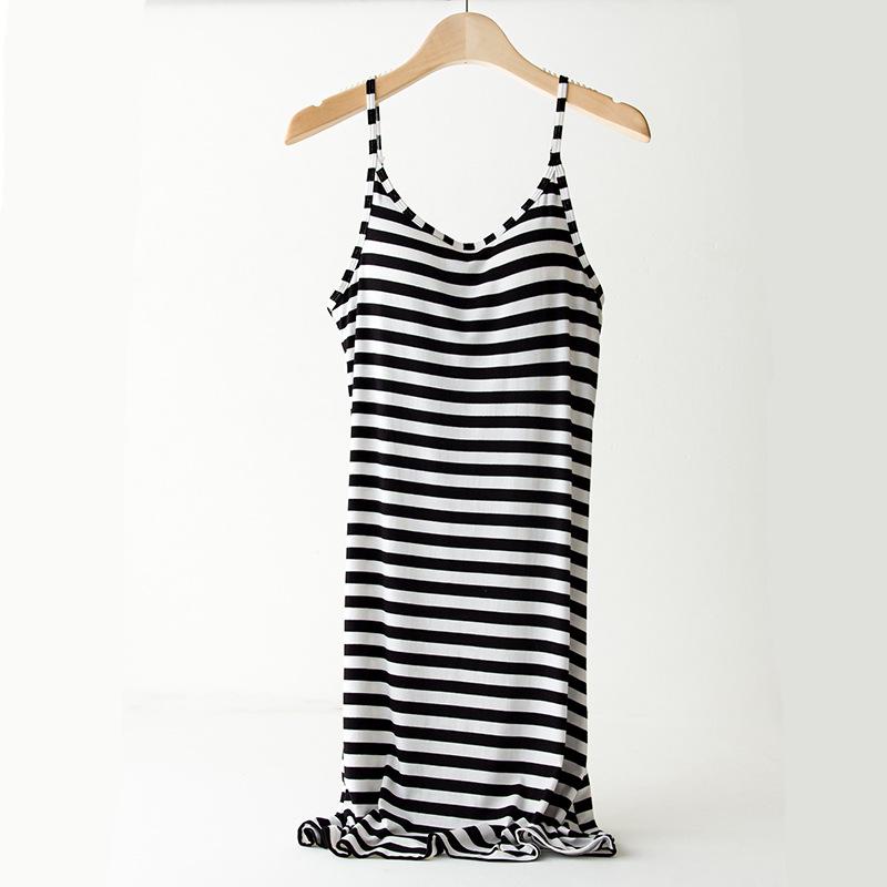 

Elegant Spaghetti Strap Nightdress with Padded Cups - Summer Casual Bra-Free Mid-Length Pajamas L