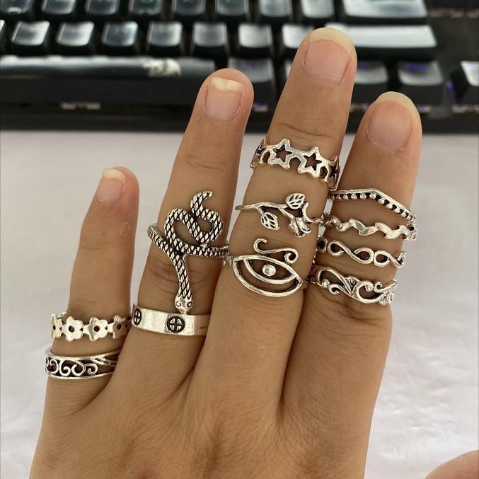 Retro Geometric Ring Set With Intricate Snake Design 11 Piece Joint Ring Set