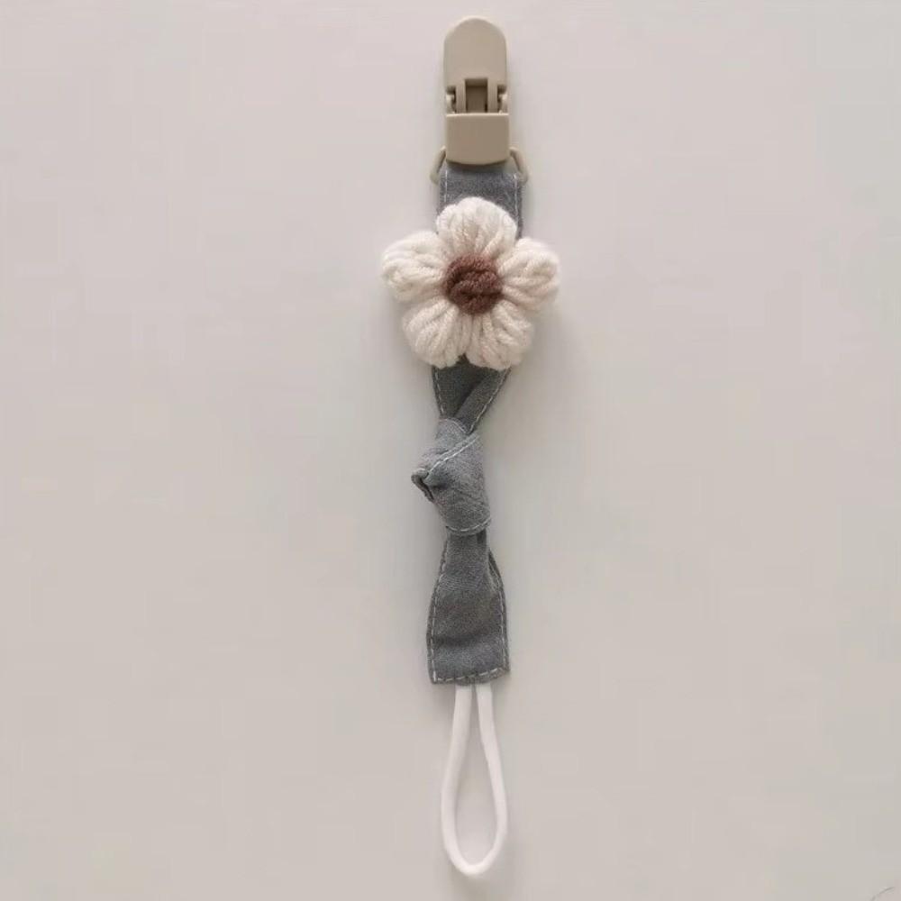 Cute Flower Dummy Nipple Holder Plastic Embroidery Pacifier Clips Baby Pacifier Chain Newborn