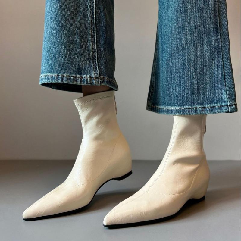 Vintage Pointed-toe Versatile Shoes with Built-in Height Increase, Elastic Shoes, Women's Short Boots