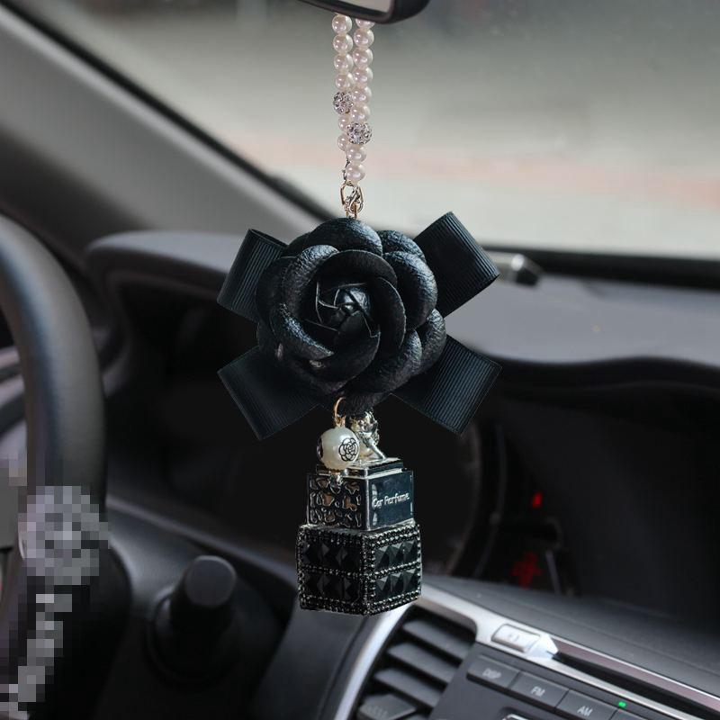 Charming Diamond Crystal Camellia Flower Car Perfume Bottle Pendant Female Bling Rhinestones Car Mirror Hanging Ornaments Girls