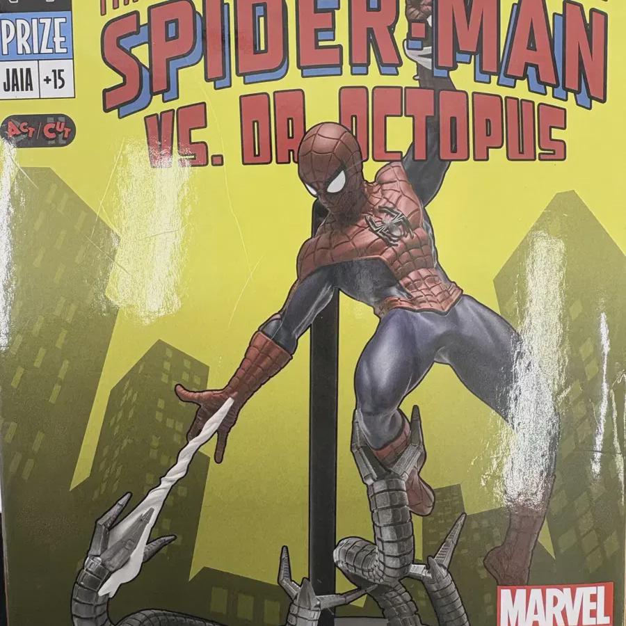 

New Spiderman Figure Vs Doctor Octopus