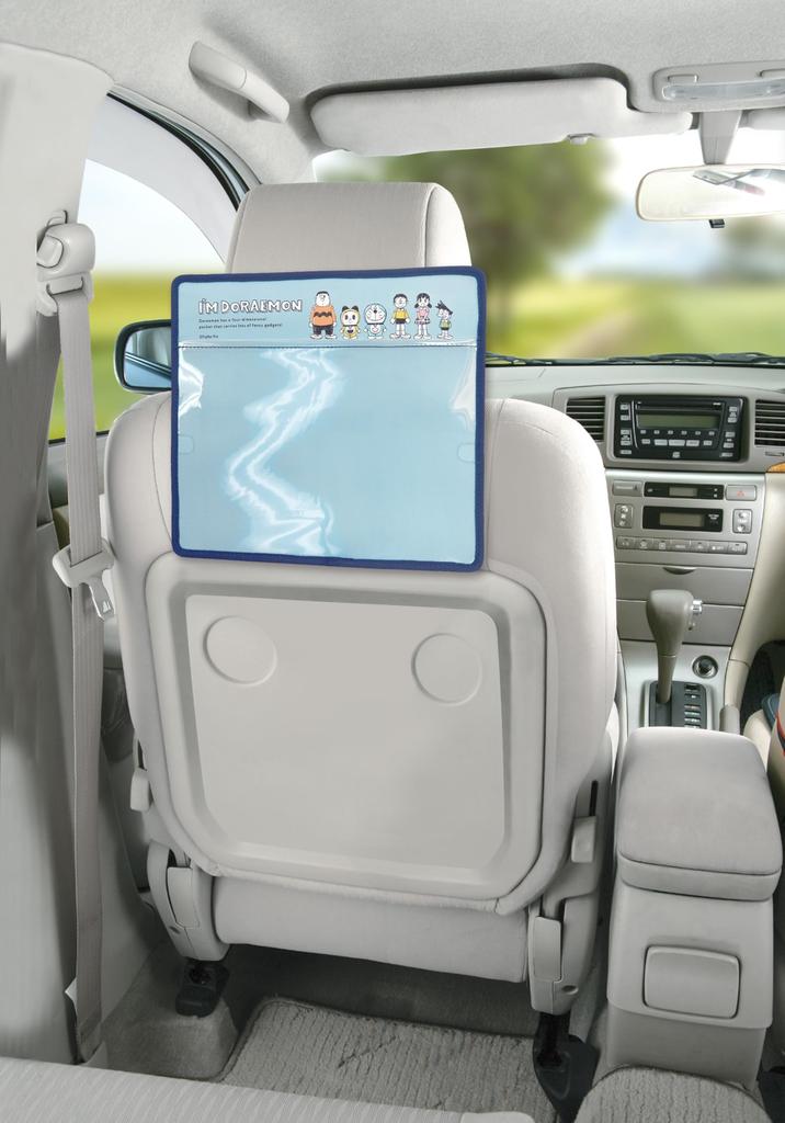 Doraemon Car Seat Seatback Small Item Tablet Easy to Cute Character Doraemon Storage, Pocket, Storage, Pocket, Transparent, Use,