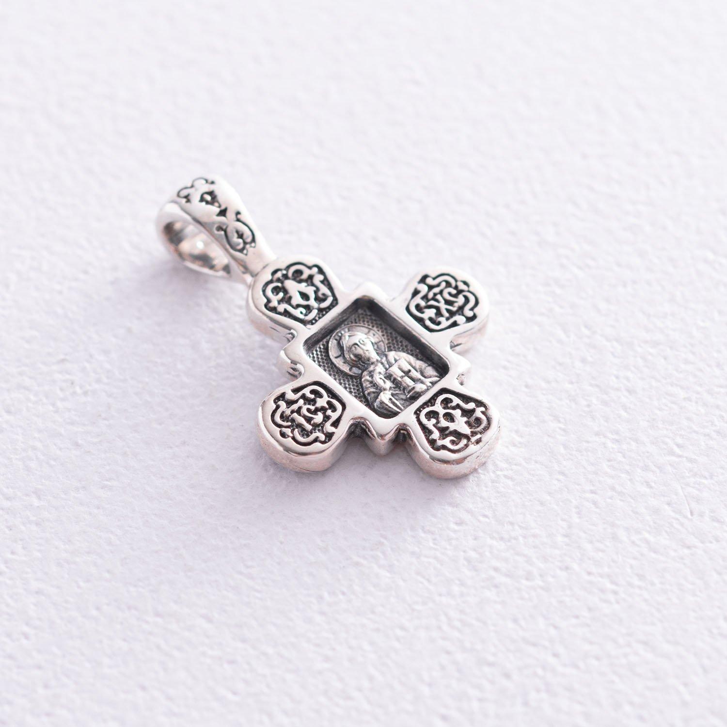 

Православний срібний хрест із чорнінням Oniks срібний