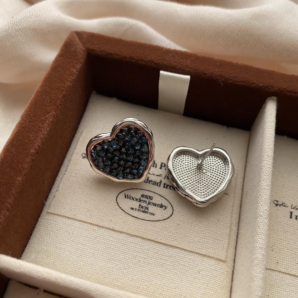 Shiny Love Stud Earrings, Personalized Romantic Symbols, Small, Exquisite And Light Luxury, Daily Wear Earrings