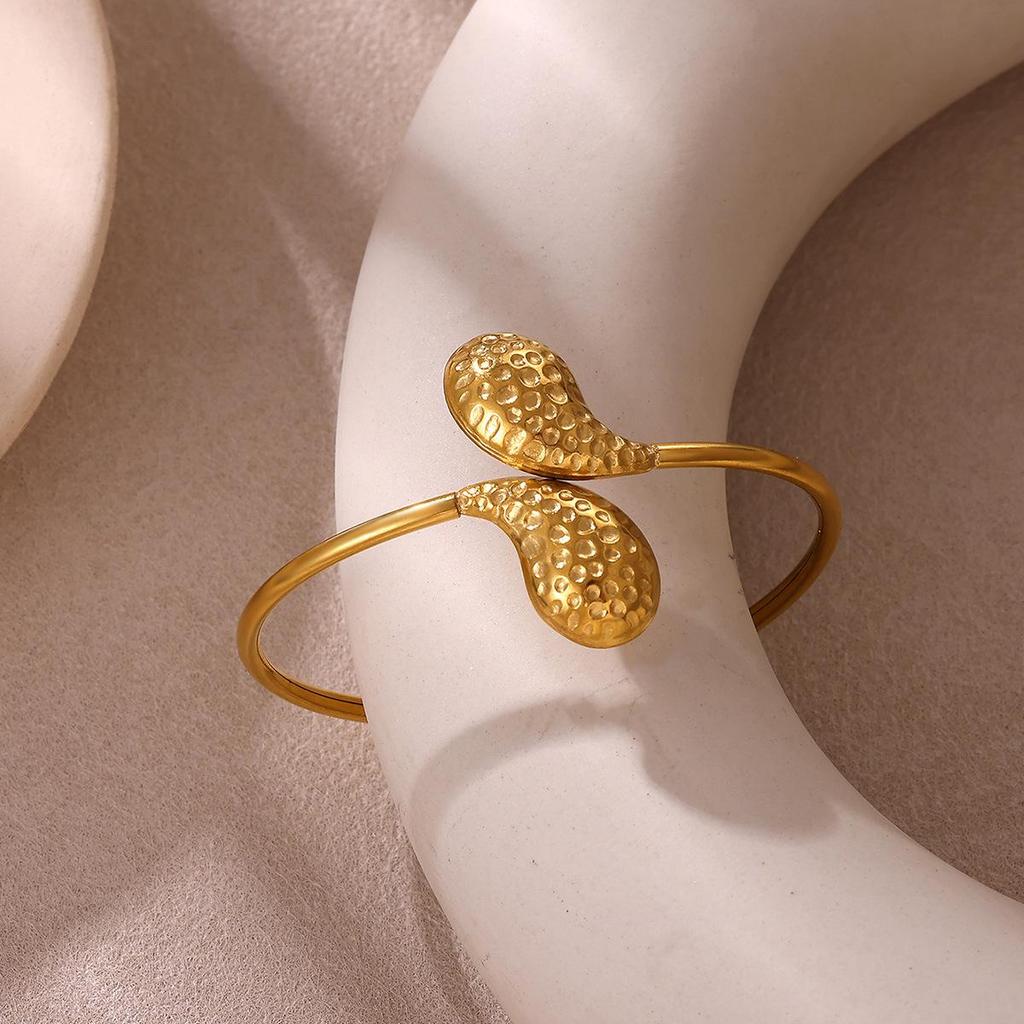 Europäischer und Amerikanischer Edelstahl Damen Trend Armreif - Einzigartiger Alltags-Handschmuck