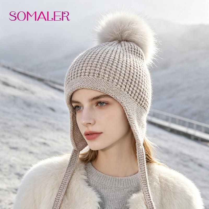 SOMALER Women‘s Winter Knitted Wool Hat with Pompom Hip Hop Style Casual Beanie