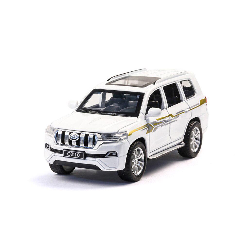 

Металлическая модель автомобиля Prado, масштаб 1:24 белый