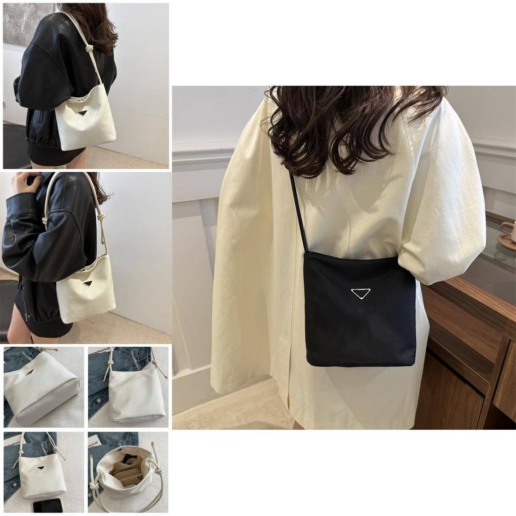 Stylish Large Capacity Solid Color Casual Nylon Shoulder Bag For Everyday Use