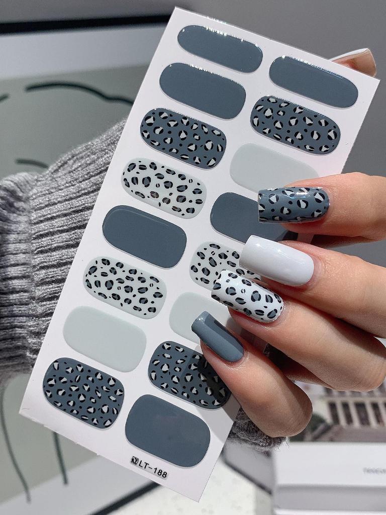 High-Quality Autumn/Winter Leopard & Zebra Print Nail Stickers LT184