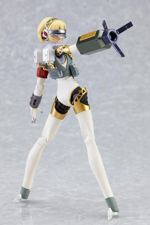 Figma Aigis Heavy Armor Ver Persona 3 FES Wonder Festival 2011 Summer Exclusive Figure