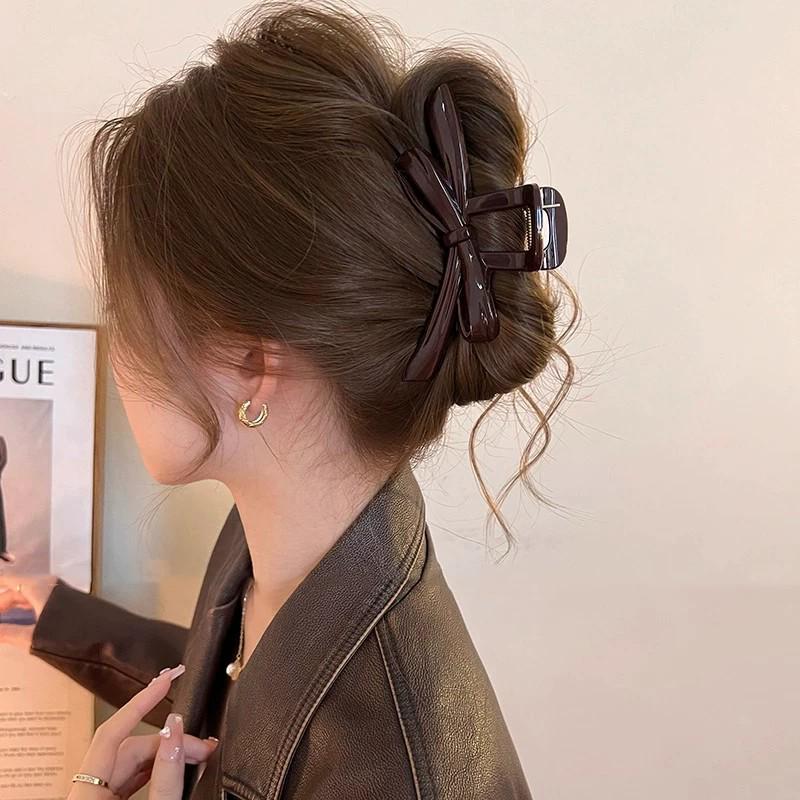 Elegant Temperament Bow Claw Clip: Women's High-End 2026 Shark Clip for Bun Hairstyles