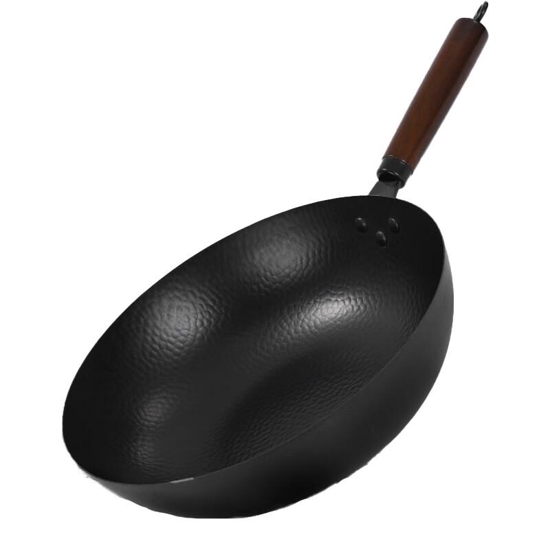 

Traditional Hand-Hammered Uncoated Iron Wok
