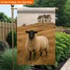 2D Flat, 2D Flat Printing Garden Flag 1pc, Sheep Standing Near White House Durable Single-Sided Print Yard Flag, Garden & Home Holiday Decoration, 29.