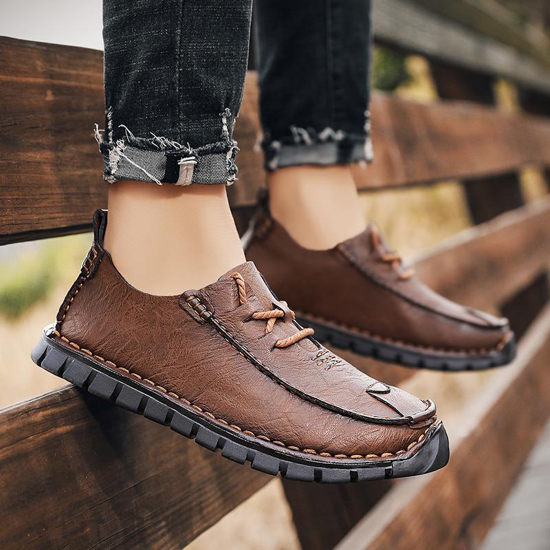 Fashion Genuine Leather Men Loafers Slip On Business Casual Leather Shoes Classic Soft Moccasins Breathable Men Flats Soft Driving Shoes