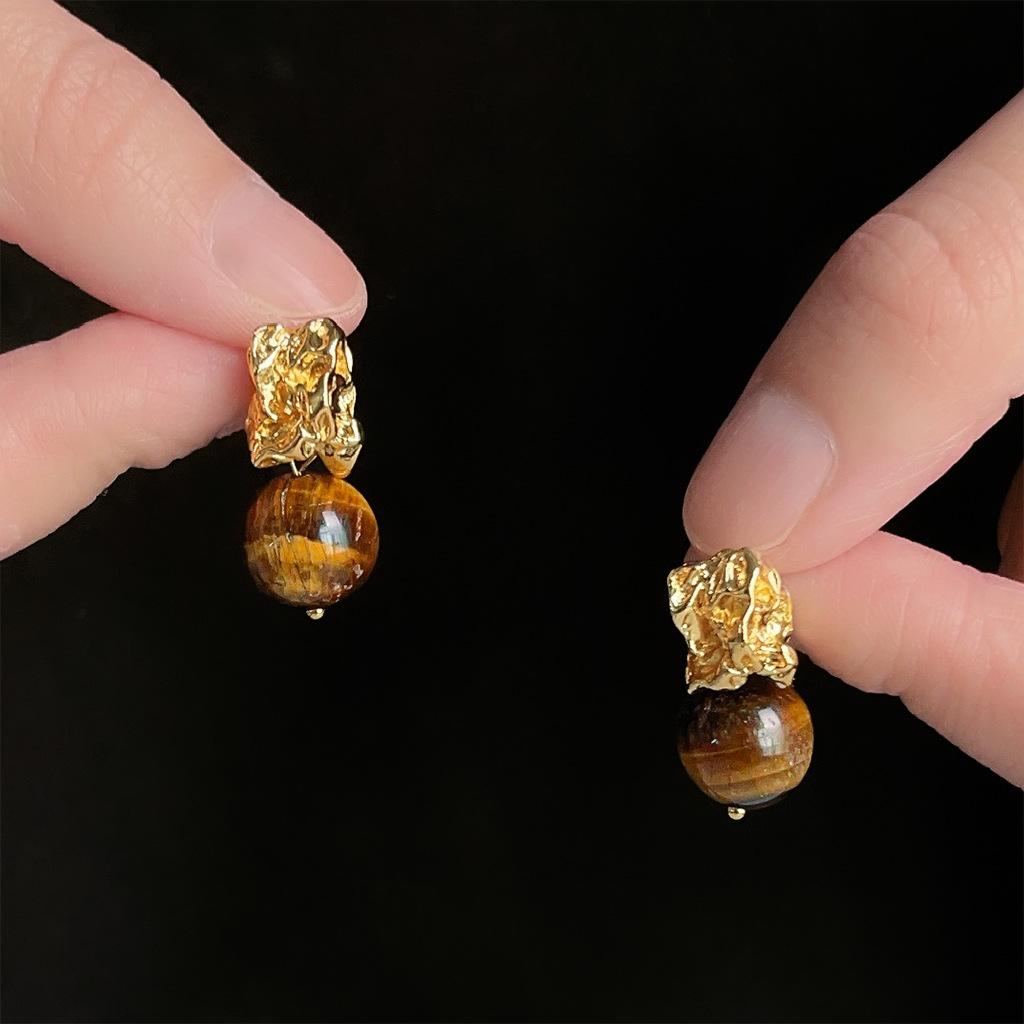 Medieval Style Liquid Irregular Tiger's Eye Stone Earrings Retro Light Luxury Maillard Style Earrings