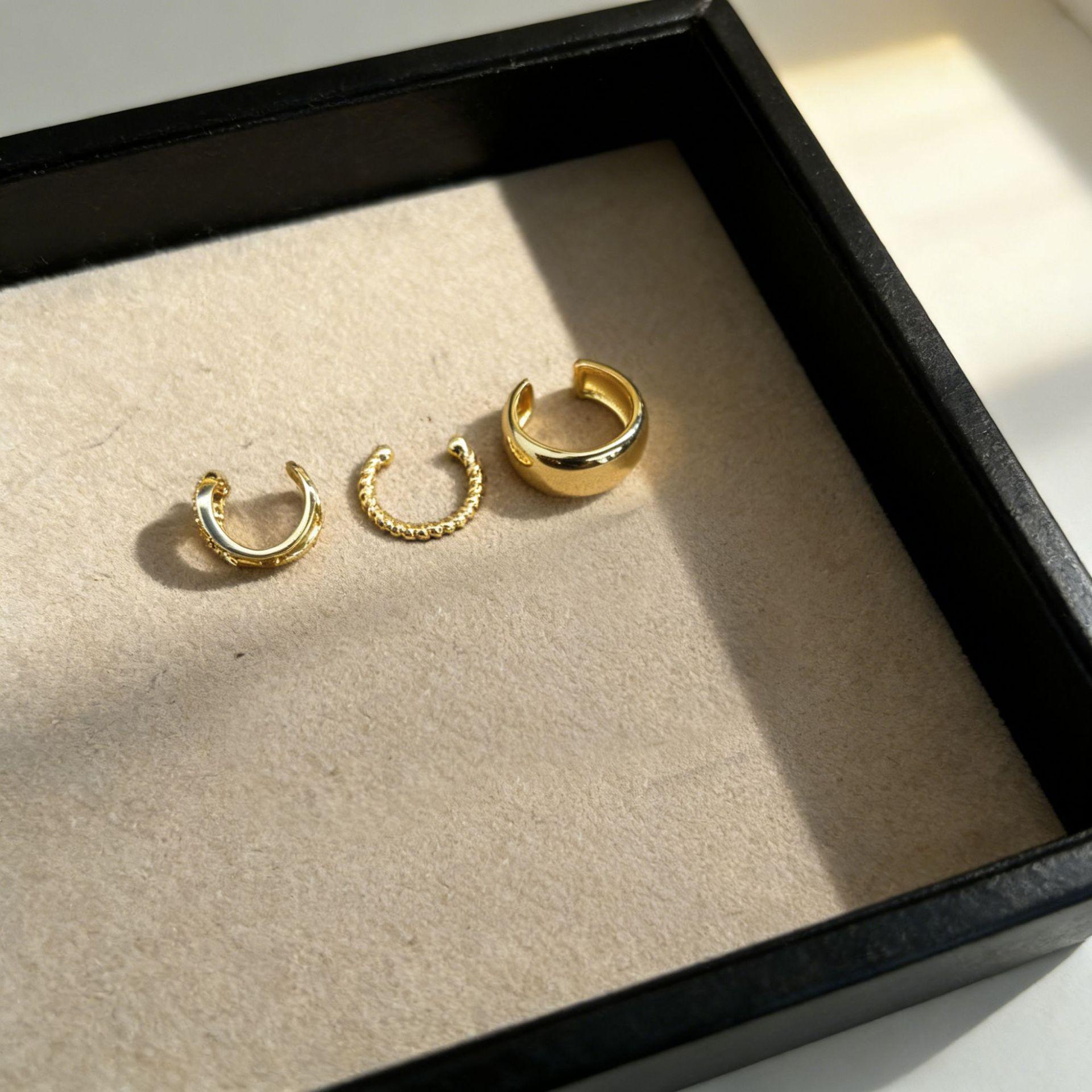 18k Gold Plated Zircon Geometric Ear Cuff Clip-On Earring - No Piercing Needed, Elegant & Luxurious for Women