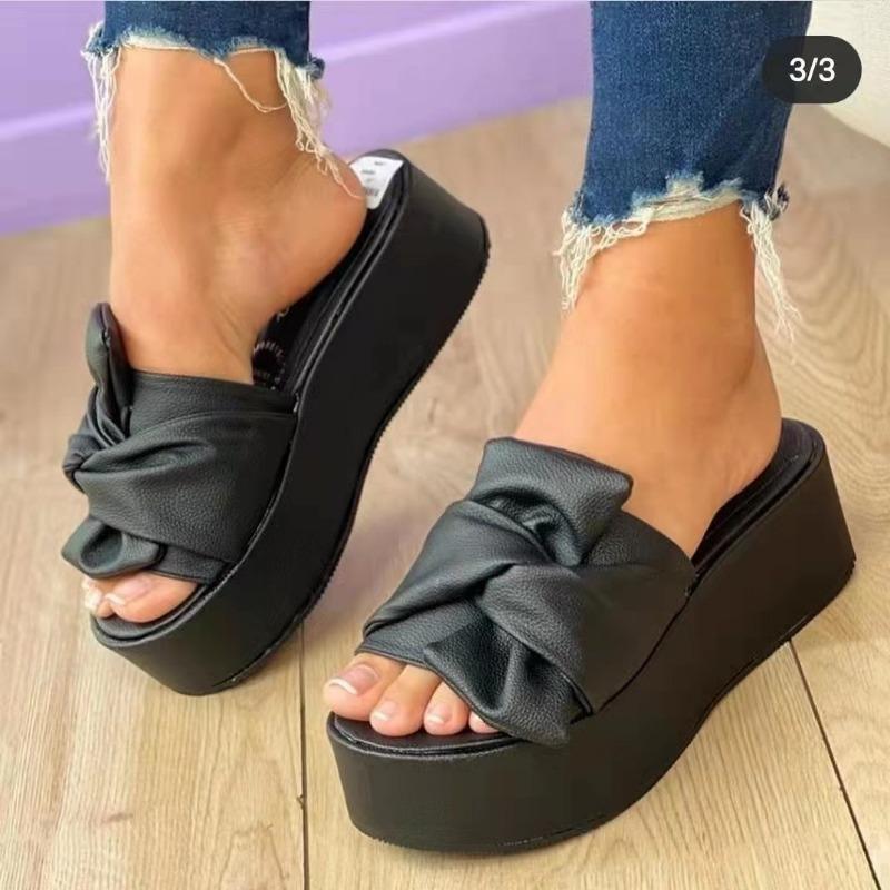 Large size summer new thick bottom outer wear beach sandals large size solid color muffin butterfly